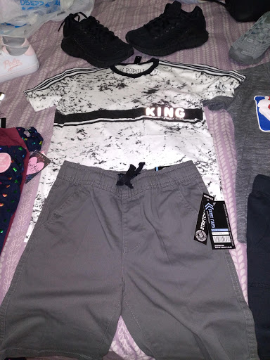 Clothing Store «Ross Dress for Less», reviews and photos, 8464 W Hillsborough Ave, Tampa, FL 33615, USA