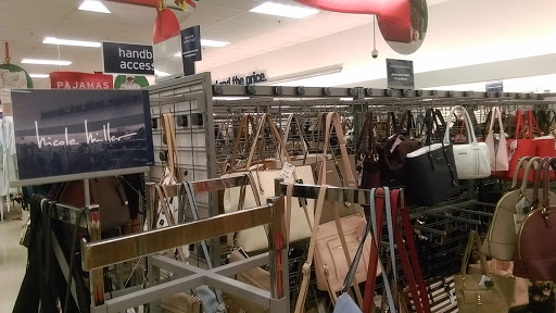 Department Store «Marshalls», reviews and photos, 2310 Monument Blvd, Pleasant Hill, CA 94523, USA