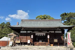 Yuzuruha Shrine image