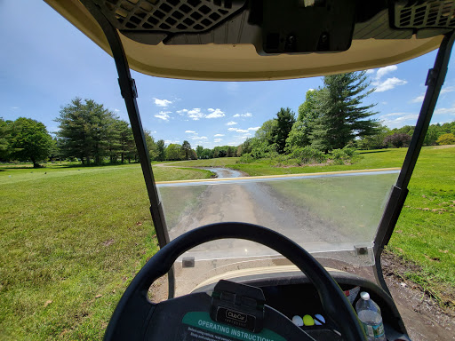 Golf Club «Oak Ridge Golf Club», reviews and photos, 850 S Westfield St, Feeding Hills, MA 01030, USA
