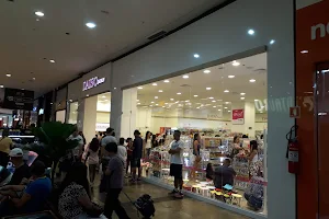 Daiso Japan - Mogi Shopping image