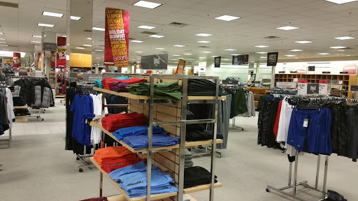 Shopping Mall «ShoppingTown Mall», reviews and photos, 3649 Erie Blvd E, Syracuse, NY 13214, USA