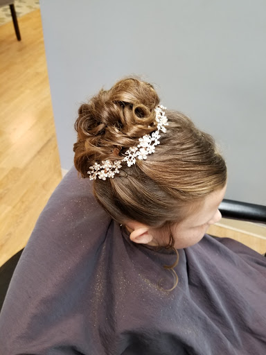 Beauty Salon «Salon Images», reviews and photos, 8175 University Ave NE, Spring Lake Park, MN 55432, USA