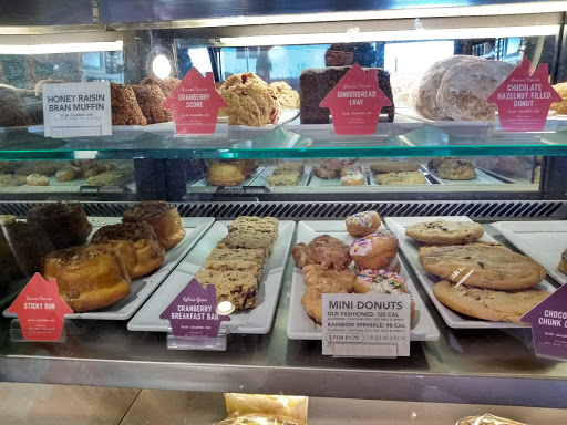 Shopping Mall «The Commons at Calabasas», reviews and photos, 4799 Commons Way, Calabasas, CA 91302, USA