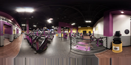 Gym «Planet Fitness», reviews and photos, 12831 Towne Center Dr, Cerritos, CA 90703, USA