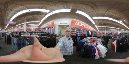 Outlet Store «VF Outlet», reviews and photos, 15501 S Apopka Vineland Rd, Orlando, FL 32821, USA