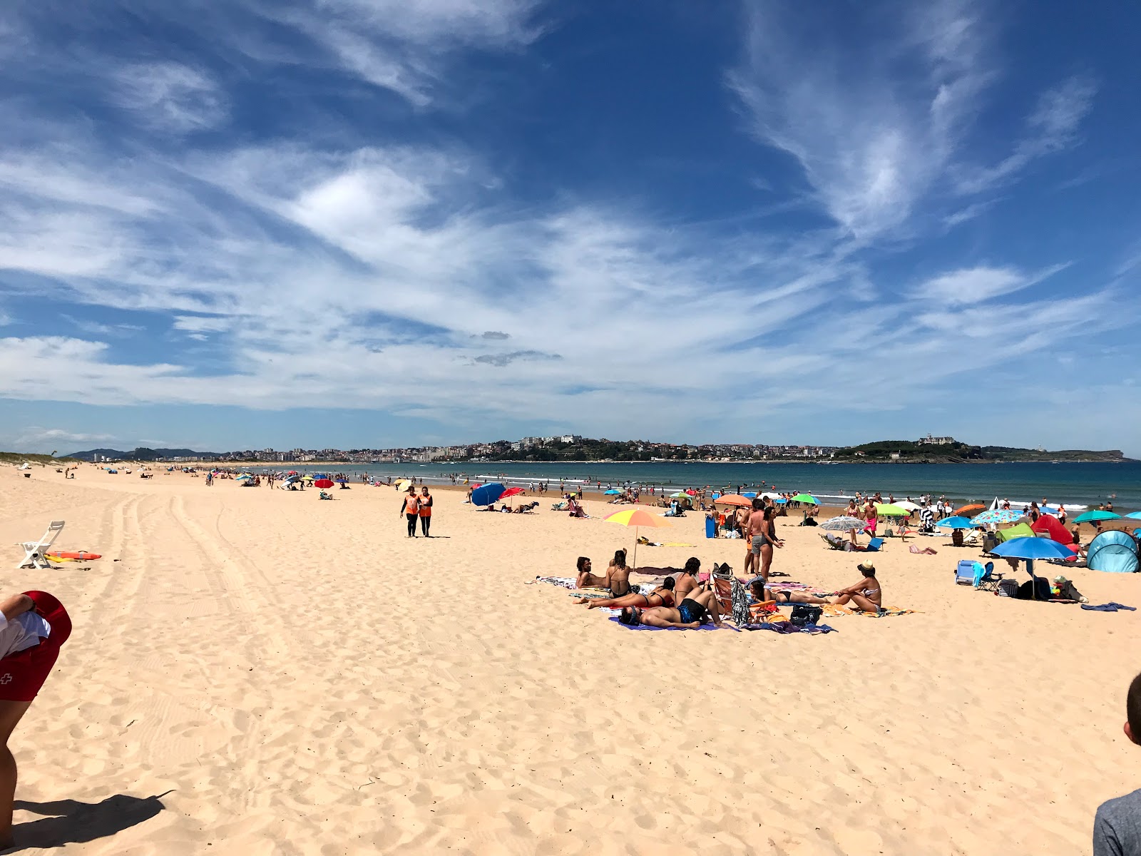 Foto af Somo Strand med lys sand overflade