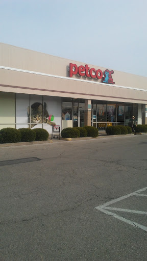 Petco Animal Supplies, 5453 N Bend Rd, Cincinnati, OH 45247, USA, 