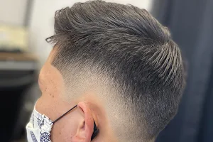TapatCutz image