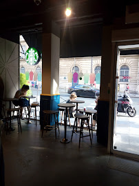 Atmosphère du Café Starbucks à Paris - n°18