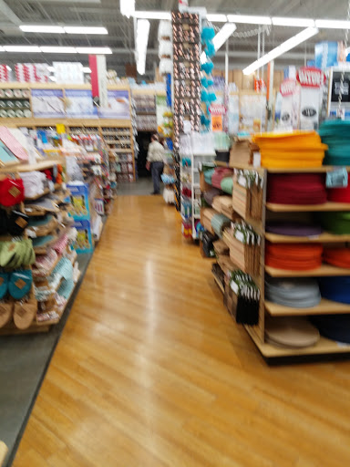 Department Store «Bed Bath & Beyond», reviews and photos, 11101 University Ave, Clive, IA 50325, USA