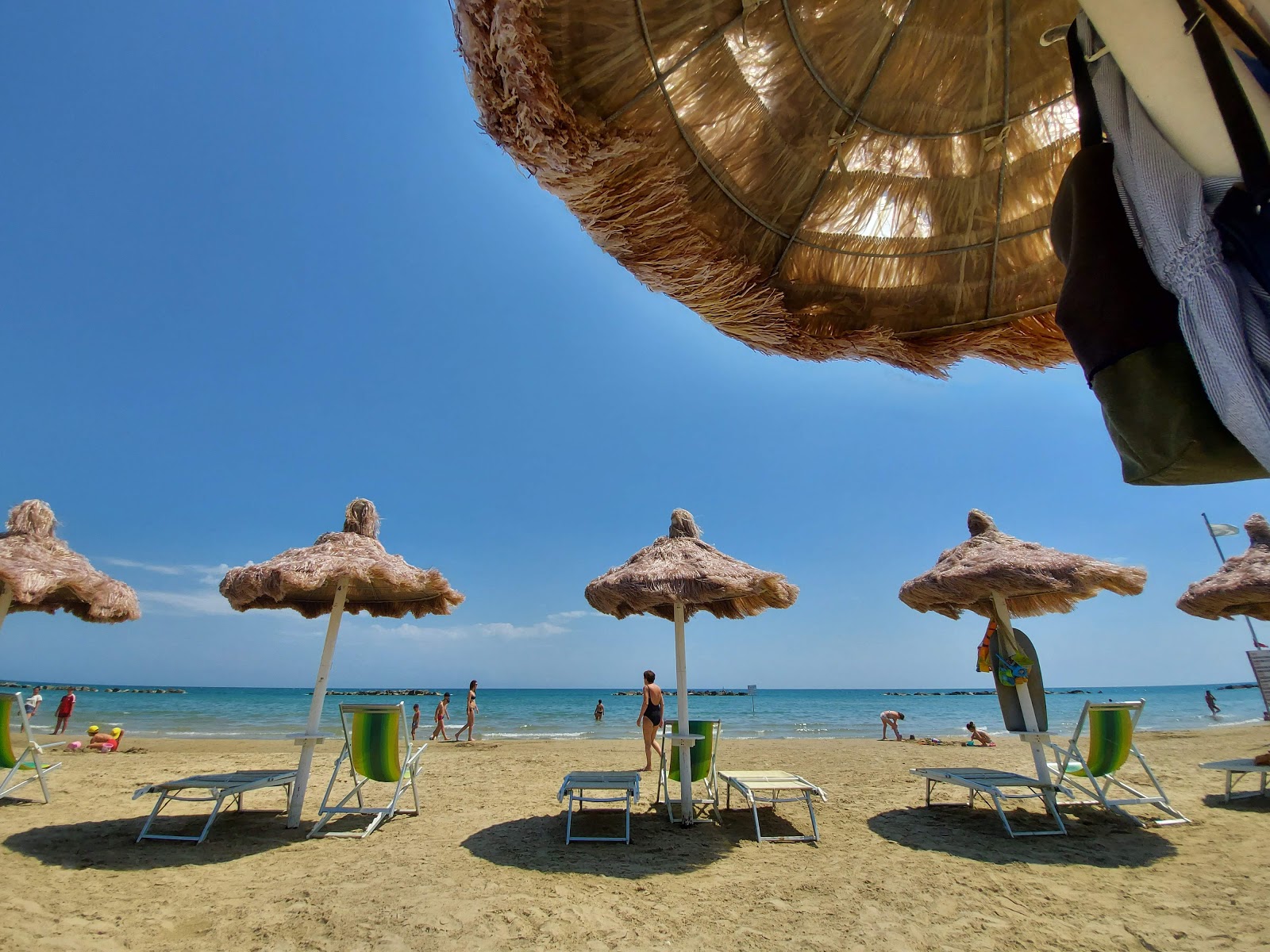 Fotografija Cologna plaža obmorsko letovišče območje