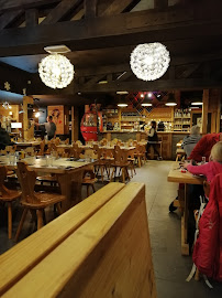 Atmosphère du Restaurant Le Cairn à Villarodin-Bourget - n°13