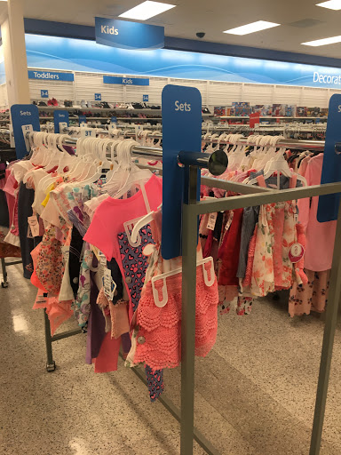 Clothing Store «Ross Dress for Less», reviews and photos, 104 Vintage Way, Novato, CA 94945, USA