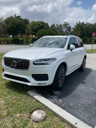 Volvo Dealer «Volvo Cars North Miami», reviews and photos, 19275 NW 2nd Ave, Miami, FL 33169, USA