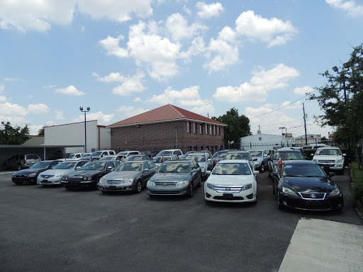 Used Car Dealer «BEST CAR FOR LESS», reviews and photos, 3410 Dunvale Rd, Houston, TX 77063, USA