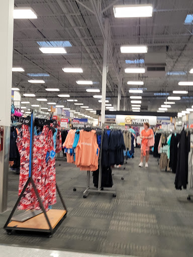 Sporting Goods Store «Academy Sports + Outdoors», reviews and photos, 5400 Brodie Ln, Sunset Valley, TX 78745, USA