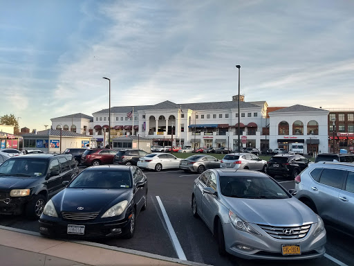 Shopping Mall «The Shops at Atlas Park», reviews and photos, 8000 Cooper Ave, Glendale, NY 11385, USA