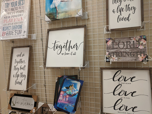 Department Store «Burkes Outlet», reviews and photos, 204 Thompson St, Hendersonville, NC 28792, USA