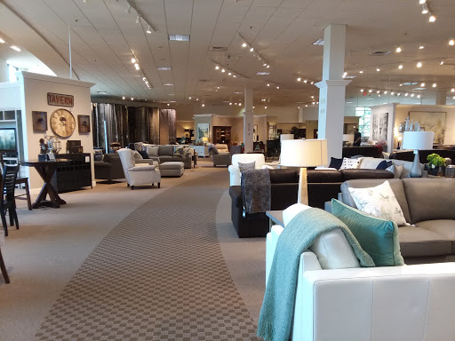 Furniture Store «Havertys Furniture», reviews and photos, 21085 Dulles Town Cir, Dulles, VA 20166, USA