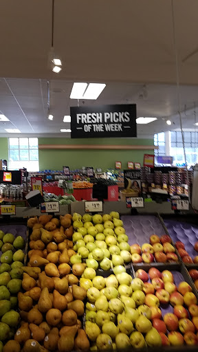 Grocery Store «Super Stop & Shop», reviews and photos, 15 Franklin St, Seymour, CT 06483, USA
