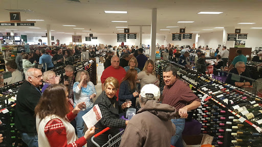 Wine Store «Yankee Spirits», reviews and photos, 207 Swansea Mall Dr, Swansea, MA 02777, USA