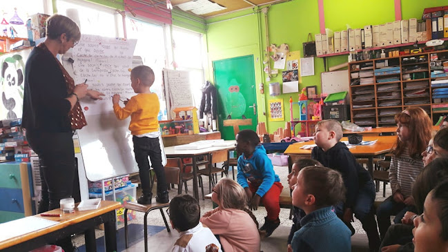 Beoordelingen van School Saint-Louis Au Thier-À-Liège in Luik - School