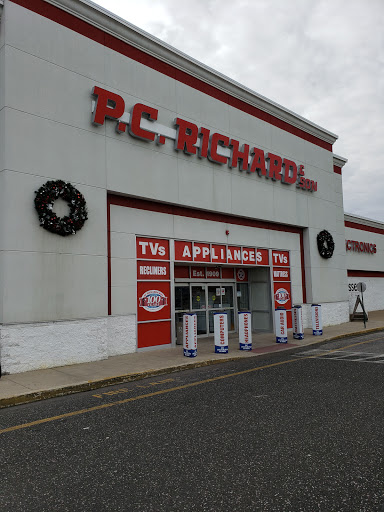 P.C. Richard & Son, 2420 Cottman Ave, Philadelphia, PA 19149, USA, 