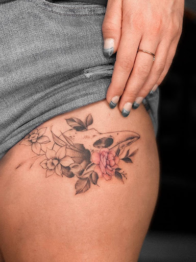 Explore tattoos xoxo ideas, creative tattoo ideas in Miami, available at INKAHOLIK TATTOOS