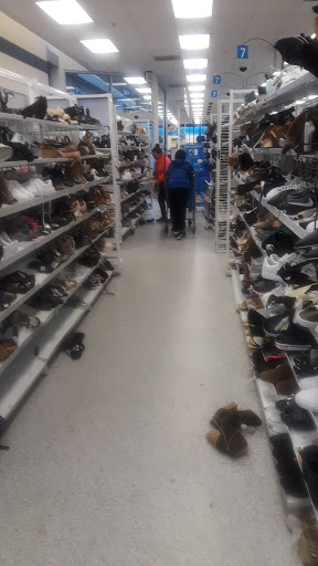 Clothing Store «Ross Dress for Less», reviews and photos, 3500 East-West Hwy, Hyattsville, MD 20782, USA