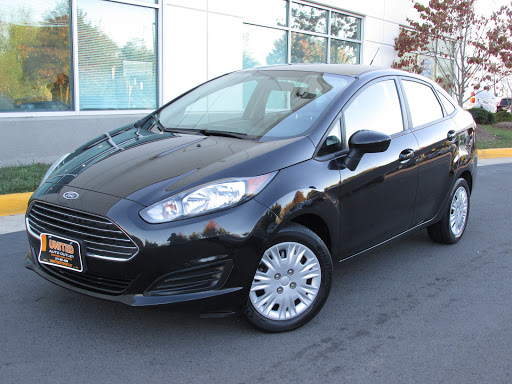 Used Car Dealer «United Auto Outlet», reviews and photos, 25354 Pleasant Valley Rd #100, Chantilly, VA 20152, USA