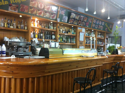 Bar Llesqueria Pata Negra - Av. Pallaresa, 106, 08921 Santa Coloma de Gramenet, Barcelona, Spain