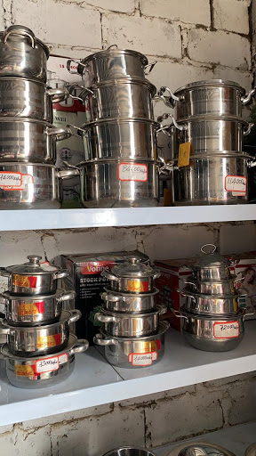 Warehouse «Net-A-Porter, Ltd.», reviews and photos, 725 Darlington Ave, Mahwah, NJ 07430, USA