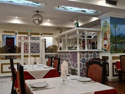 Restaurante Indiano Goa Darbar - Cacilhas - Av. 25 de Abril de 1974 3B, 2800-300 Almada, Portugal