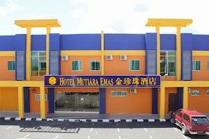 Hotel Mutiara Emas image