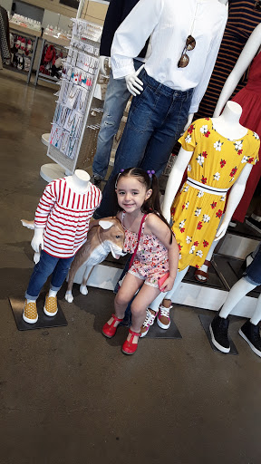 Clothing Store «Old Navy», reviews and photos, 1949 E Camelback Rd, Phoenix, AZ 85016, USA