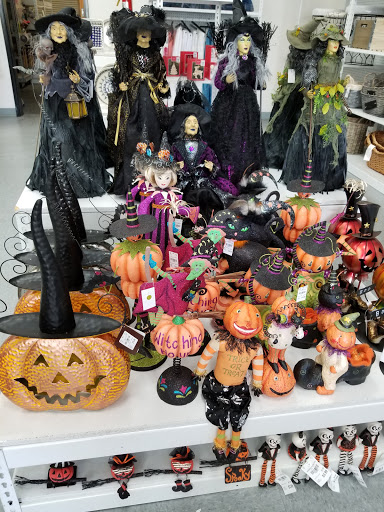 Home Goods Store «Tuesday Morning», reviews and photos, 7440 Laguna Blvd, Elk Grove, CA 95758, USA