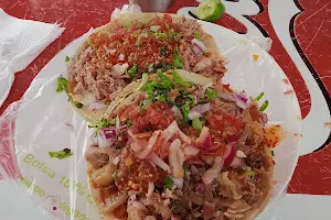 Tacos De Carnitas Vale image