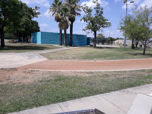 Park «Flores Park», reviews and photos, 803 W Southcross Blvd, San Antonio, TX 78211, USA