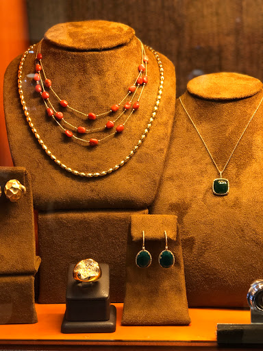 Jewelry Store «PERSONA JEWELRY», reviews and photos, 62 Charles St, Boston, MA 02114, USA