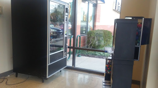 Thrift Store «Goodwill Store & Donation Center», reviews and photos, 420 W Army Trail Rd, Bloomingdale, IL 60108, USA