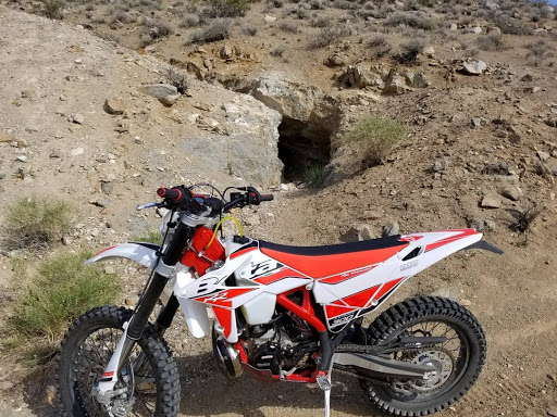 Motorcycle Dealer «Simi Valley Cycles», reviews and photos, 2902 E Los Angeles Ave, Simi Valley, CA 93065, USA