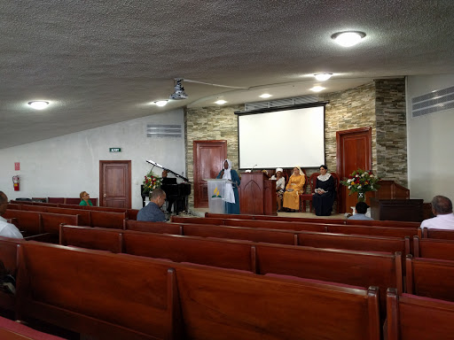 Iglesia Adventista del Séptimo Día Gazcue