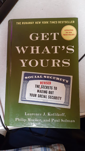 Thrift Store «Goodwill Store & Donation Center in Evanston», reviews and photos, 1916B Dempster St, Evanston, IL 60202, USA