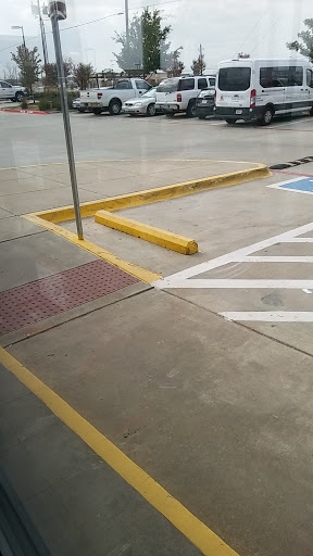 Tire Shop «Discount Tire Store - Roanoke, TX», reviews and photos, 1330 US-377, Roanoke, TX 76262, USA