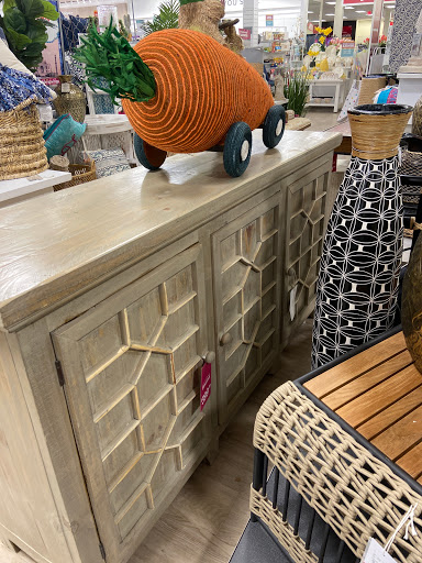 Department Store «T.J. Maxx & HomeGoods», reviews and photos, 221 N West End Blvd, Quakertown, PA 18951, USA