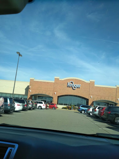 Grocery Store «Kroger», reviews and photos, 15255 Michigan Ave, Dearborn, MI 48126, USA