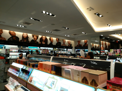 Cosmetics Store «SEPHORA», reviews and photos, 7966 Tysons Corner Ctr D7U, McLean, VA 22102, USA