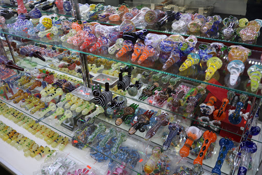 Tobacco Shop «Amsterdam Smoke Shop», reviews and photos, 29 Easton Ave, New Brunswick, NJ 08901, USA