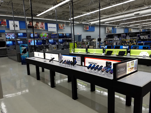 Department Store «Walmart Supercenter», reviews and photos, 4115 E Lincoln Way, Sterling, IL 61081, USA